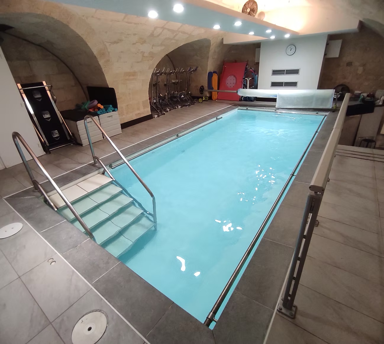 Bébé nageurs aux chartrons à Bordeaux et cours de natation dès 3 ans